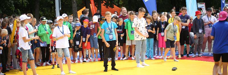 Активно, весело, спортивно проходит олимпийский квест фестиваля «Вытокі»