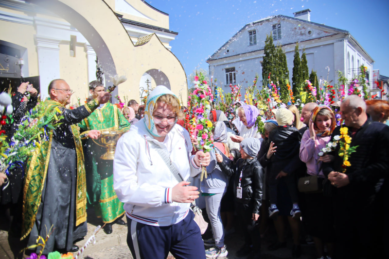 Православные новогрудчане празднуют Вербное воскресенье