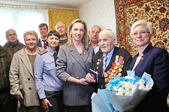 Ветерана Великой Отечественной войны Ивана Павловича Баранкова поздравили со 100-летним юбилеем 